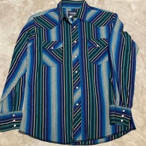 L Wrangler western shirt